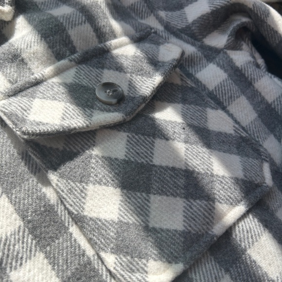 Light Grey Plaid Jacket - Picture 5 of 6